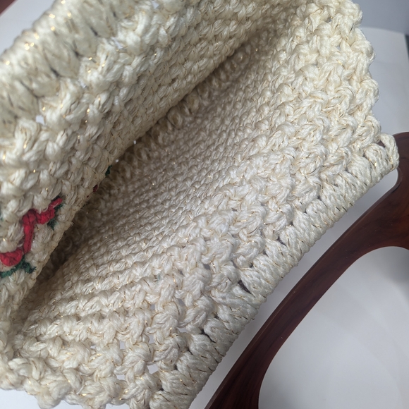 Handcrafted Creme Colored Crochet/ Macrame Bag  with Lucite Handles - Picture 6 of 11